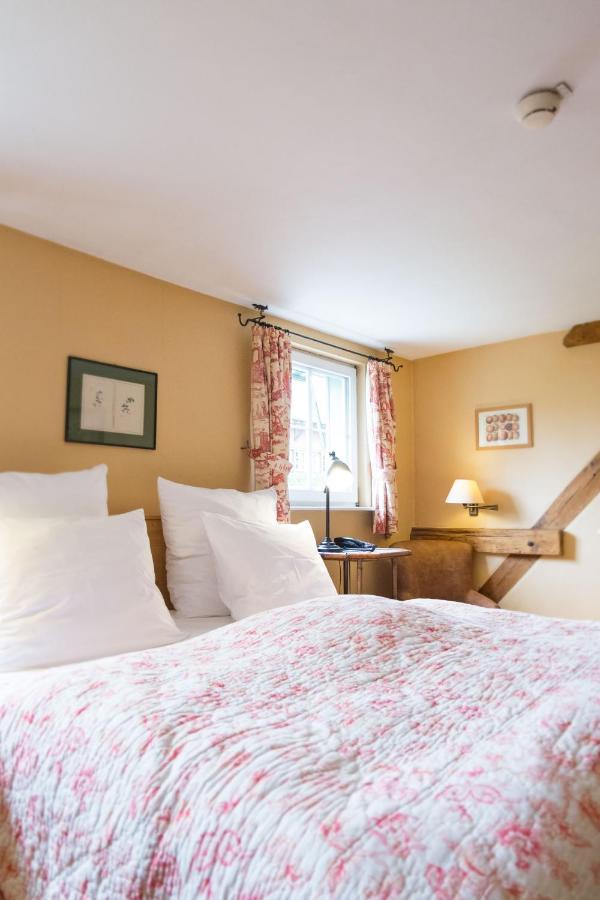 Der Linslerhof - Hotel, Restaurant, Events & Natur Überherrn Dış mekan fotoğraf