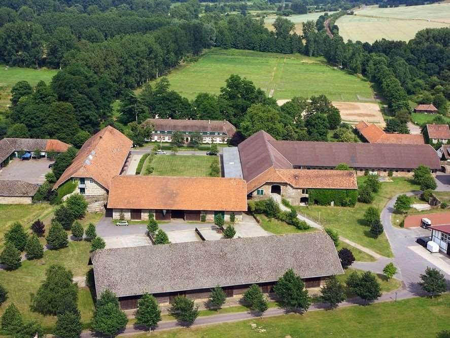 Der Linslerhof - Hotel, Restaurant, Events & Natur Überherrn Dış mekan fotoğraf