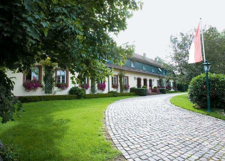 Der Linslerhof - Hotel, Restaurant, Events & Natur Überherrn Dış mekan fotoğraf